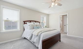 142 Bellwood Cir 142, Bellingham, MA 02019