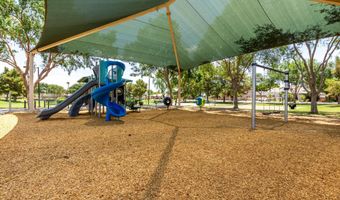 1452 E SARAGOSA St, Chandler, AZ 85225