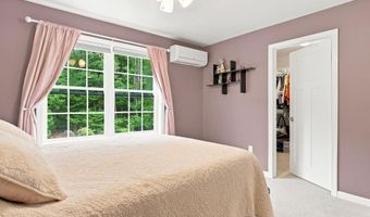 82 Pine Meadows Cir, Bennington, NH 03442