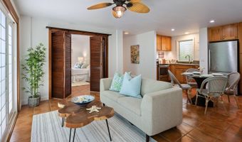 2957 Kalakaua Ave 102, Honolulu, HI 96815