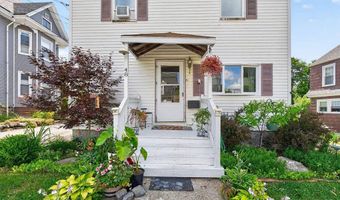 48 6th St, Bangor, ME 04401