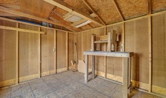 2489 Pocosin Rd, Ayden, NC 28513
