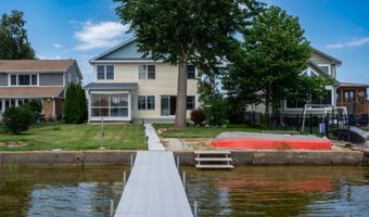 22869 W Lake Shore Dr, Antioch, IL 60002