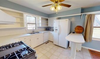 520 N Crownpoint Dr, Ada, OK 74820