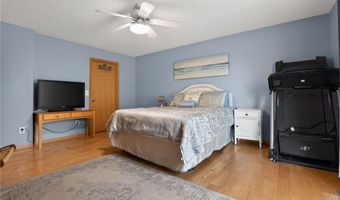 13310 Glenhaven Ct, Apple Valley, MN 55124