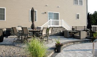 324 Nolan Ave, Bayville, NJ 08721