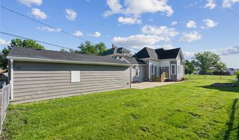 1506 Hamilton St SW, Cedar Rapids, IA 52404