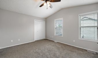 5240 E Ashton Ct, Bel Aire, KS 67220