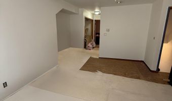 6 2nd St, Barnegat, NJ 08005
