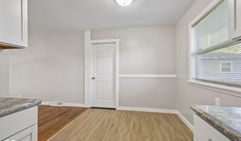 2020 Newcomer Ln, Beech Grove, IN 46107