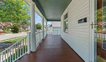 6717 Bramble Ave, Cincinnati, OH 45227