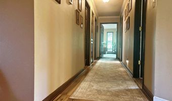 100 Canterbury Ln, Arkadelphia, AR 71923