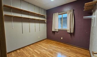 314 S Wilson St, Aberdeen, SD 57401