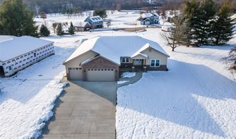 9 Fairway Ct, Alton, IL 62002