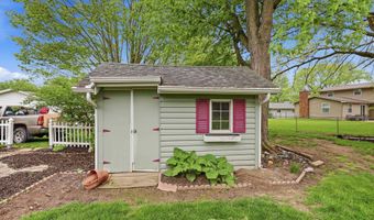119 Zona Dr, Auburn, IN 46706