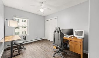 35 Hazel St B, Attleboro, MA 02703