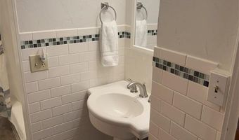 719 16th St, Cody, WY 82414