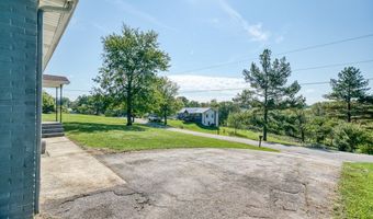 4871 New Window Cliff Rd, Baxter, TN 38544