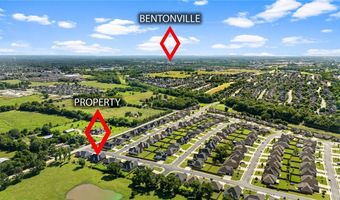 1010 Huntleigh Dr, Bentonville, AR 72713