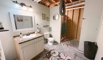 111 Arkansas Ave, Alton, IA 51003
