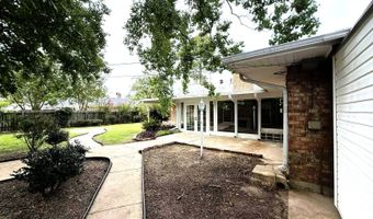 203 Tanglewood Dr, Alexandria, LA 71303