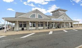 138 Church St, Belford, NJ 07718