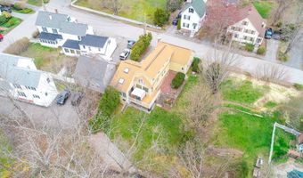 7 Green St, Exeter, NH 03833