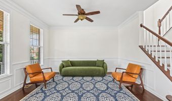 43245 BARNSTEAD Dr, Ashburn, VA 20148