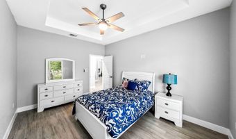 156 Crescent Rdg, Adkins, TX 78101