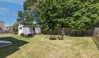 58 Perkins Ave, Cranston, RI 02910