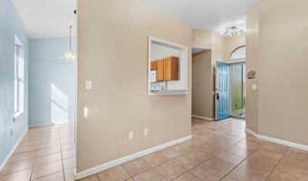 62 W 13TH St, Atlantic Beach, FL 32233