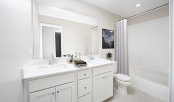 10933 Admiral Cove Way, Stockton, CA 95219