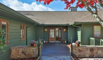 16 S Sassafras Ct, Highlands, NC 28741