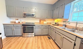 82 Fairhope Dr, Arab, AL 35016
