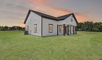 1931 32nd Pl, Bell, FL 32619
