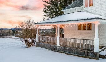 26 Old Searsport Ave, Belfast, ME 04915