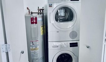 19900 E Country Club Dr 1020, Aventura, FL 33180