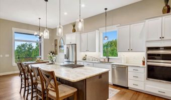 415 S Piper Ave, Ash Grove, MO 65604