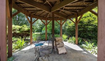 145 Savannah Ct, Advance, NC 27006