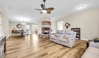 13931 Falling Leaf Rd, Apple Valley, CA 92307