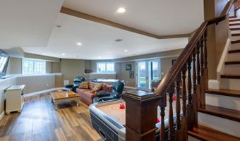 6 Crescent Dr, Bow, NH 03304