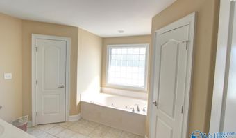 16874 Raspberry Ln, Athens, AL 35613