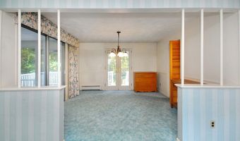 13 Beverly Rd, Acton, MA 01720