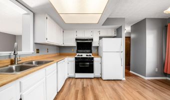 2401 Mccauley Ct 109, Columbus, OH 43220