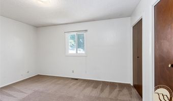 1218-1220 Galway Dr, Billings, MT 59105