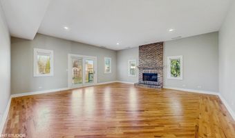 1838 N Windsor Dr, Arlington Heights, IL 60004
