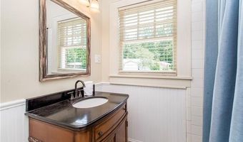 826 CAROLINA Ave, Bogalusa, LA 70427