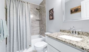 124 Northill Dr A, Amherst, NY 14221