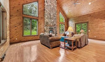 655 Auburn Trl SE, Ada, MI 49301