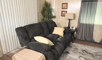 855 S Robert Ave, Avon Park, FL 33825